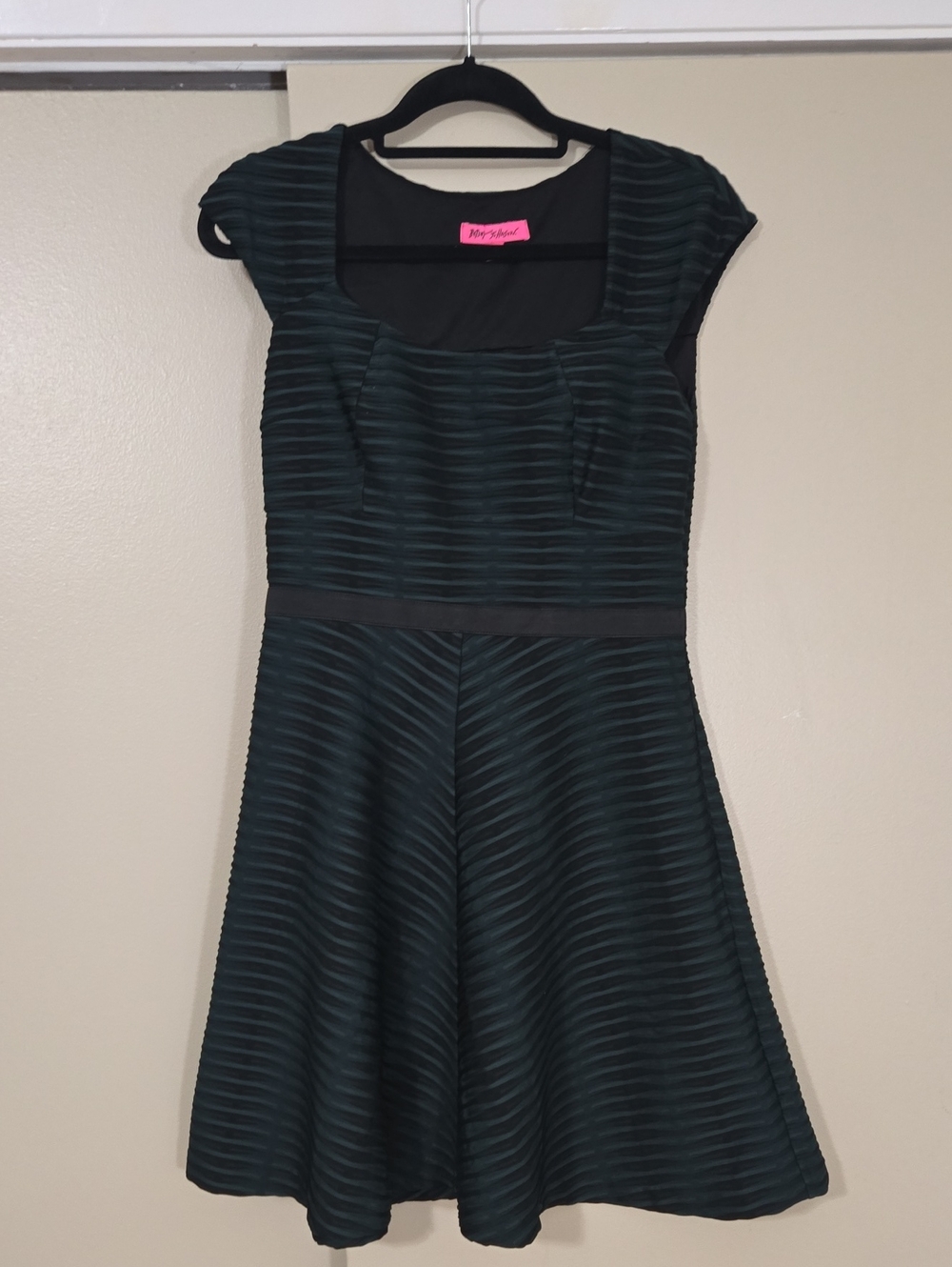 Betsey Johnson Fit and Flare Textured Mini Dress Size 8